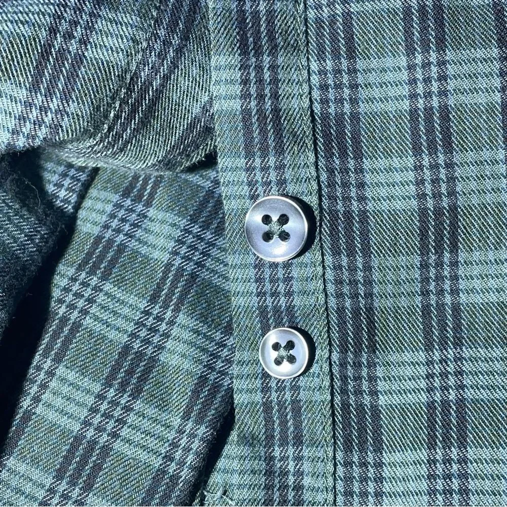Men's 16-16 1/2 Neck Dark Green Plaid Button Down Dress Shirt - Large - Picture 9 of 11